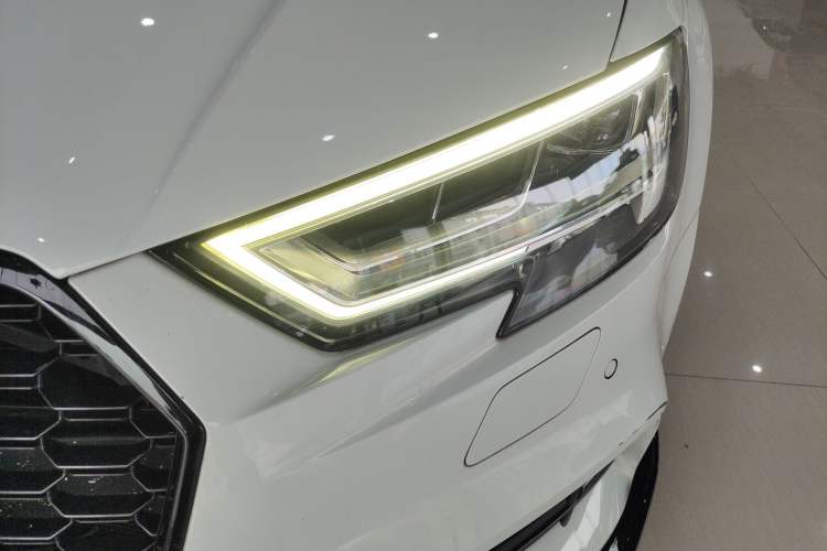 Used Audi A3 2018 30th Anniversary Edition Limousine 35 TFSI Sport Model Left Front Headlight