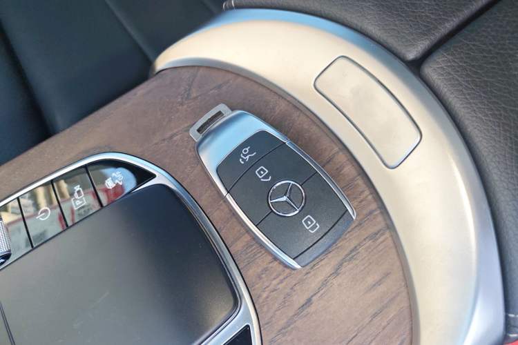 Used Mercedes-Benz GLC 2022 Refreshed GLC 300 L 4MATIC Dynamic Edition Prestige Version