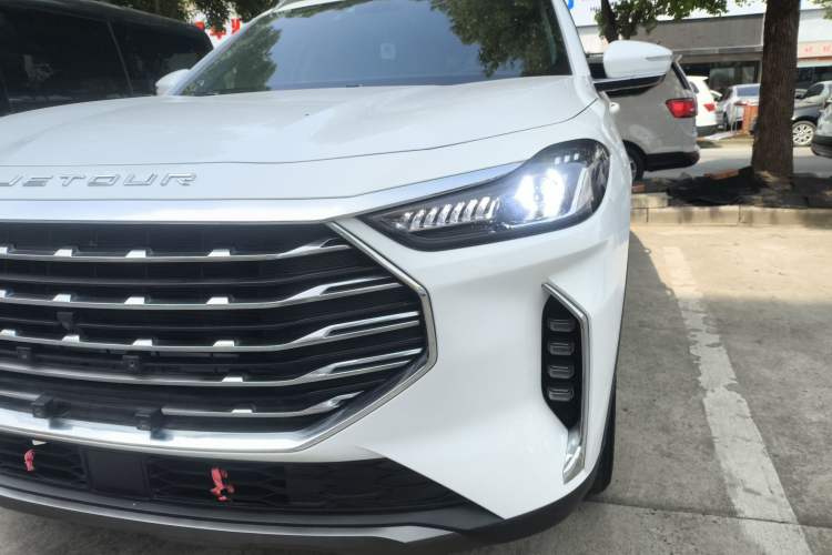 Used JETOUR X70 PLUS 2021 1.5T DCT Mountain 7-Seater
