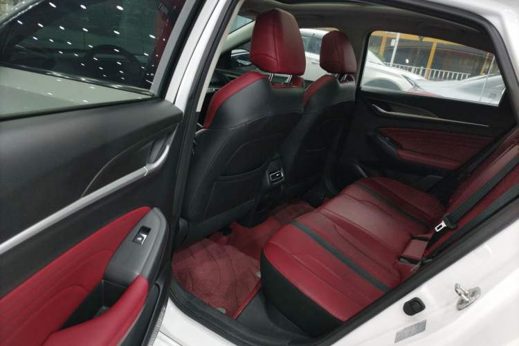 Used Changan Eado 2021 PLUS Blue Whale NE 1.4T GDI DCT Flagship Model