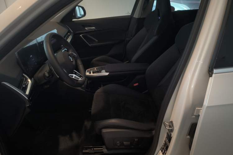 Used BMW X1 2023 xDrive25Li M Sport Package Left Front Seat