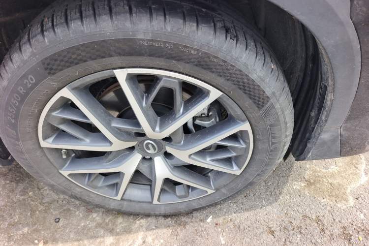 Used GAC Trumpchi GS8 2025 Linghang Series 2.0 TGDI Two-Wheel-Drive Luxury Edition 5 Seats