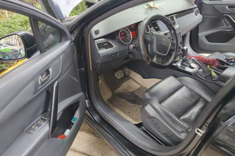 Used Peugeot 508 2012 2.0L Automatic Luxury Edition Driver Seat