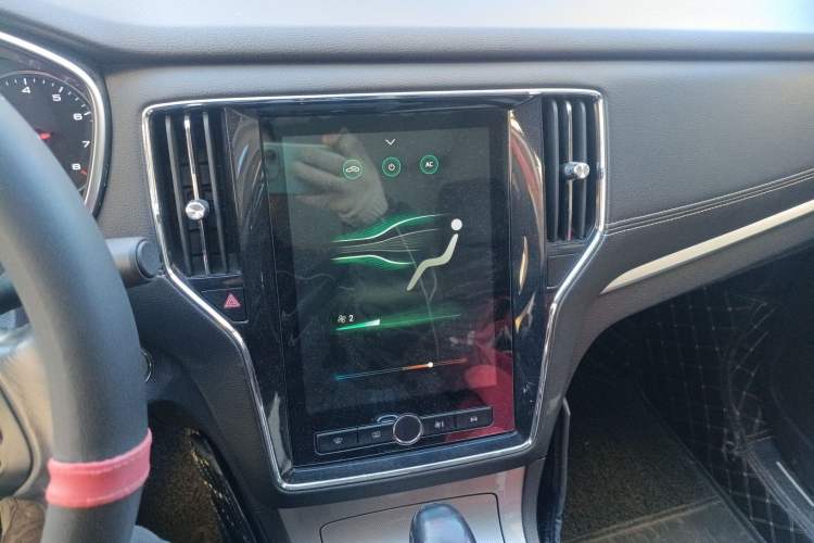 Used Roewe RX5 2019 20T Two-Wheel Drive Automatic 4G Connected Platinum Edition