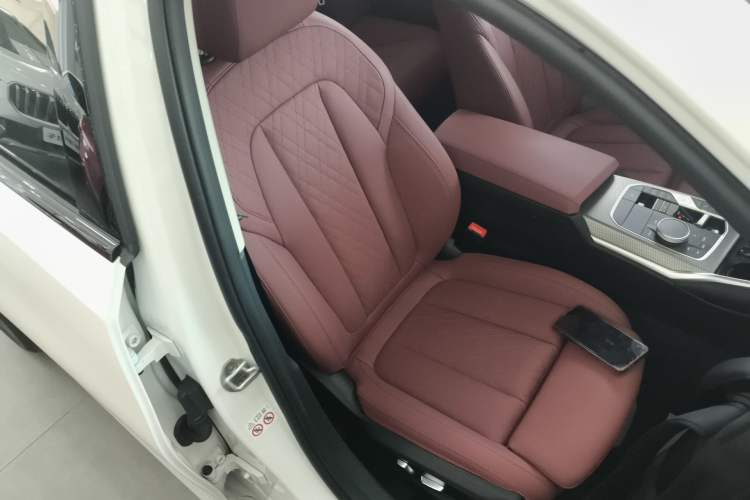 Used BMW 3 Series 2023 325Li M Sport Night Edition Package Right Front Seat