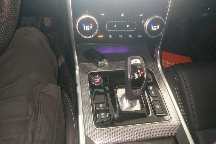 Used Jaguar XEL 2020 2.0T 200PS R-DYNAMIC Youth Sports Edition
