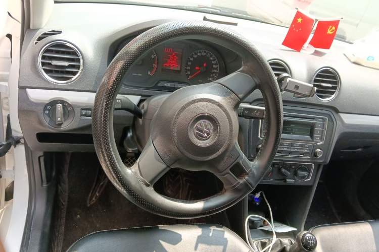 Used Volkswagen Jetta 2015 1.6L Manual Comfort Model