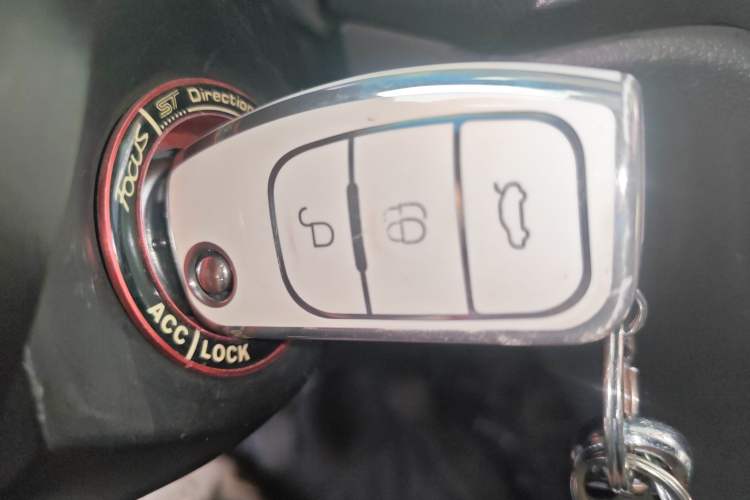 Used Ford Focus 2013 Hatchback Classic 1.8L Manual Base Model
