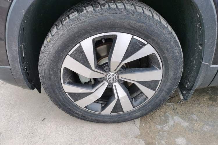 Used Volkswagen Tayron 2020 280TSI Two-Wheel Drive Luxury Connect Edition Left Front Wheel Hub