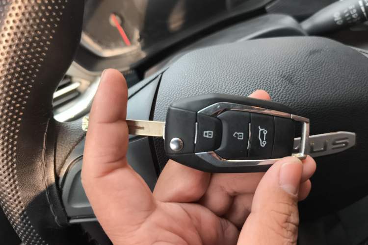 Used SAIC MAXUS G50 2023 1.5T Manual Comfort A