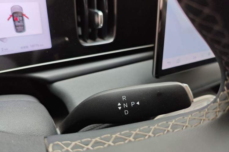 Used BYD Sealion 05 EV 2025 520 km Smart Cruise Version Gear Lever