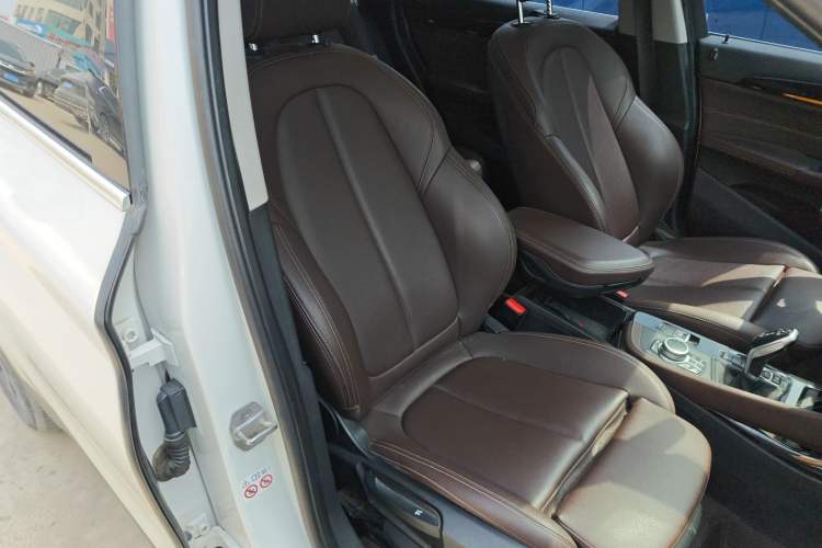 Used BMW X1 2021 sDrive20Li Premium Edition Right Front Seat