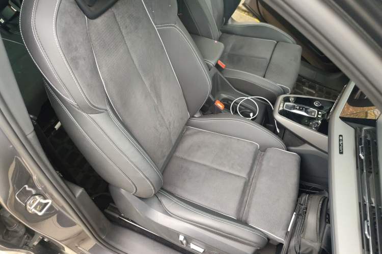 Used Audi Q5 e-tron 2022 40 e-tron Starlight Edition Mech Kit