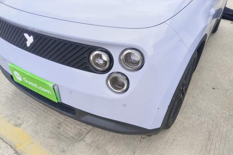 Used firefly 2025 Illuminated Edition
