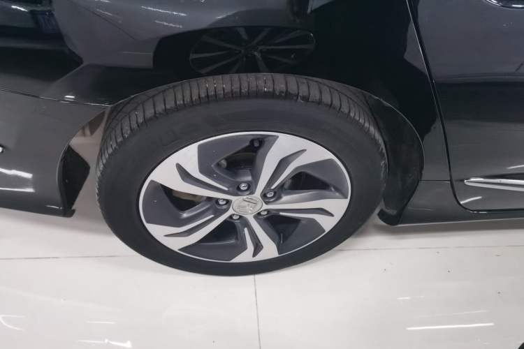 Used Honda Spirior 2017 Hybrid 2.0L Pure Drive Edition
