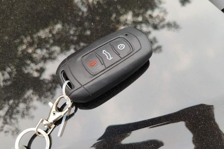 Used Geely Galaxy Panda 2024 200km Panda Kart Interior 1