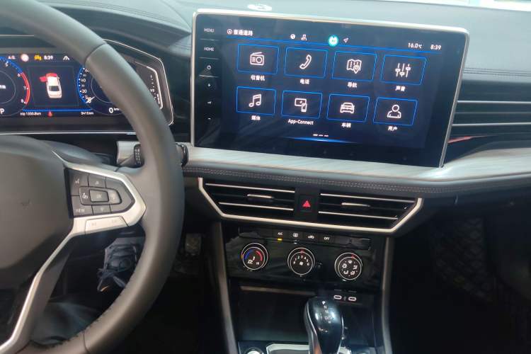 Used Volkswagen Sagitar 2025 300TSI DSG Excellence Edition
