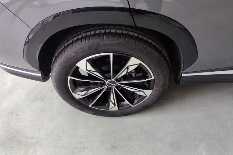 Used Roewe RX5 2023 1.5T Luxury Sliding-Screen Version
