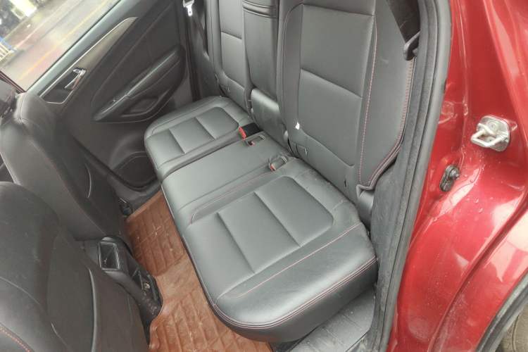 Used Changan CS75 2014 2.0L Manual Leading Version China IV Standard