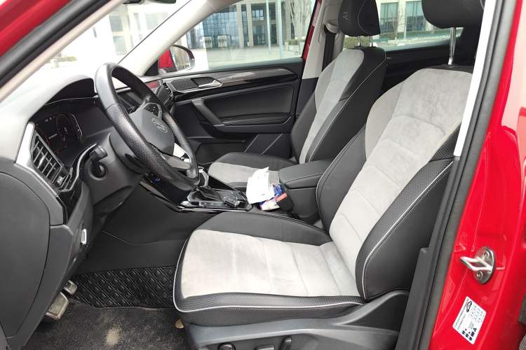 Used Volkswagen Tayron X 2020 330TSI Two-Wheel Drive Luxury Smart Connectivity Version
