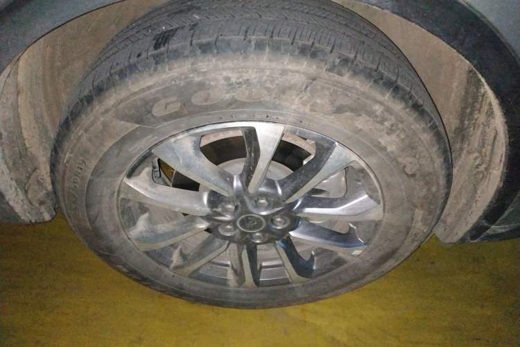 Used Ford Edge 2023 Ford Explorer L 2.0T EcoBoost Two-Wheel Drive 7-Seater Luxury Model
