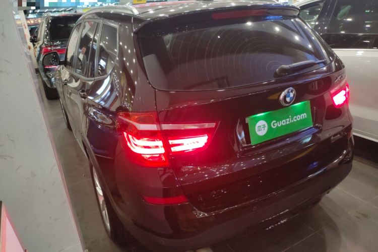 Used BMW X3 2014 xDrive28i Leading Model Rear Left 45 Deg