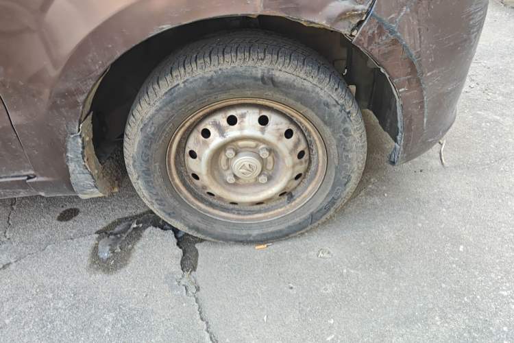 Used BAIC Weiwang M20 2015 1.2L economy version A122