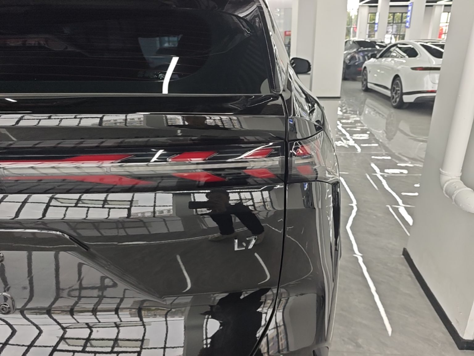 Geely Galaxy L7 2024 1.5T 115 km MAX Dragon Edition — снимка 9