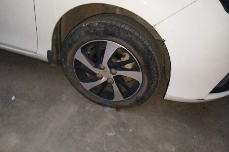 Used Toyota YARiS L Zhi Xuan 2016 Revised 1.5E CVT Charming Edition Right Front Wheel Hub