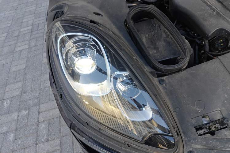 Used Porsche Macan 2017 Macan 2.0T