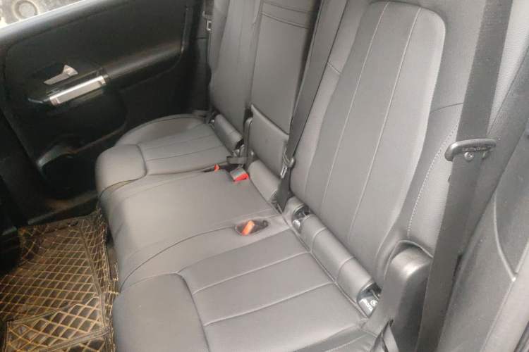 Used Mercedes-Benz GLB 2024-Year Restyled GLB 200 Dynamic Edition
