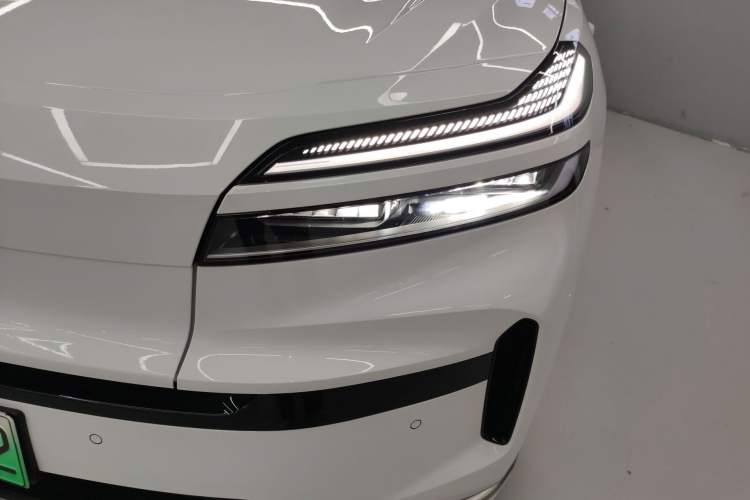 Used ONVO Luxeed L90 2025 Model—Ultra Six-Seater Version