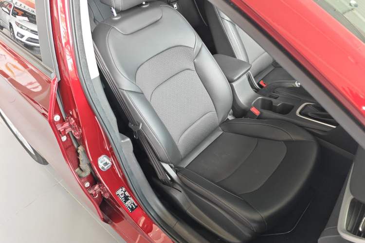 Used Chevrolet Cavalier 2016 1.5L Automatic Xinyue Edition Right Front Seat