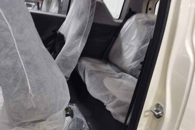 Used Geely Galaxy Panda 2025 210 km – Yuanqi Bear
