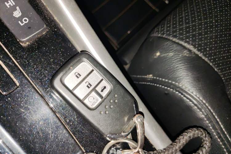 Used Honda Accord 2016 2.4L Luxury Edition Vehicle Key