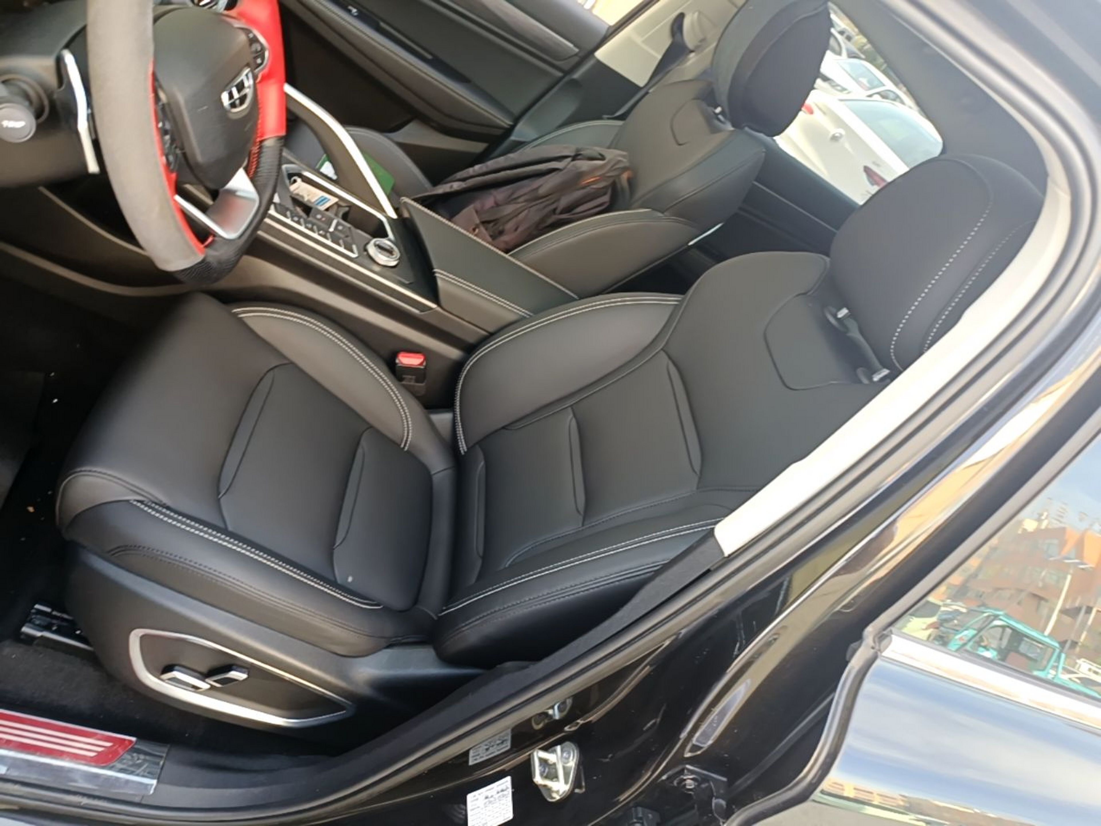 Interior delantero