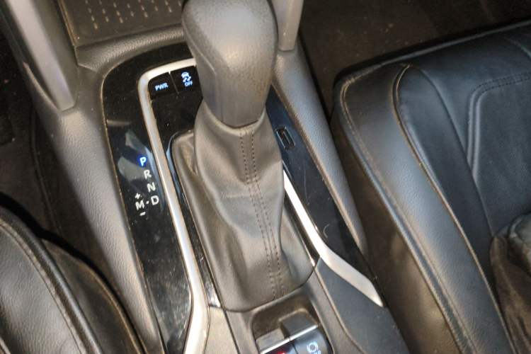 Used Toyota FRONTLANDER 2022 2.0L CVT Elite Edition