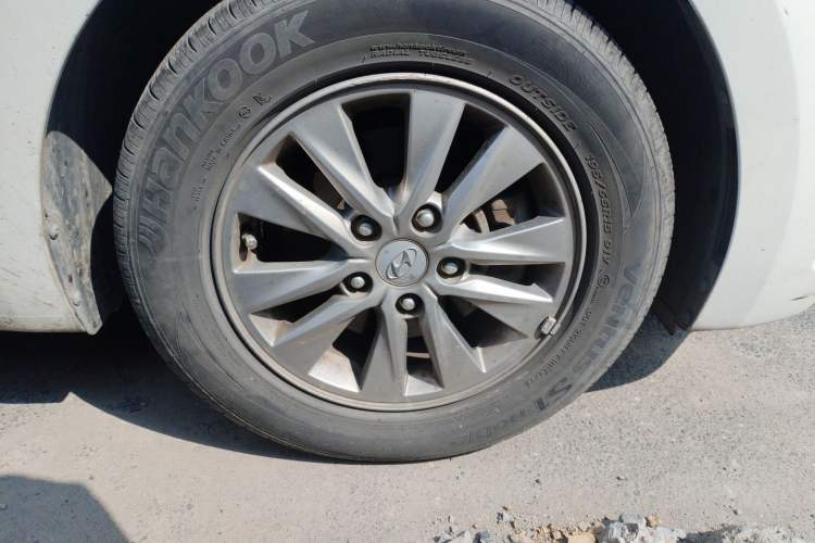 Used Hyundai Celesta 2018 1.6L Automatic GL Enjoyment Version China V Standard