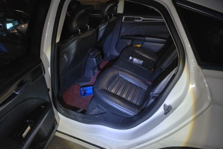 Used Ford Mondeo 2013 2.0L GTDi 200 Luxury Model
