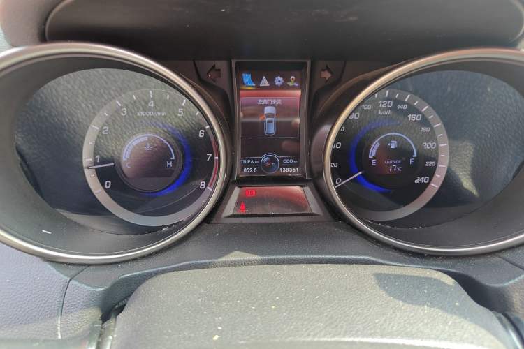 Used CHANGAN CS75 2017 Shangku Edition 1.5T Manual ZhiXiang Model
