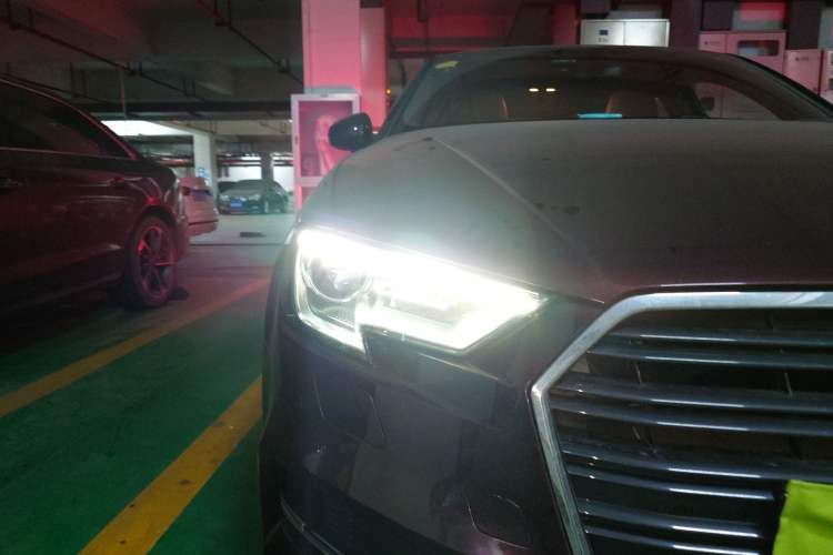 Used Audi A3 2018 30th Anniversary Edition Sportback 35 TFSI Ambition Model
