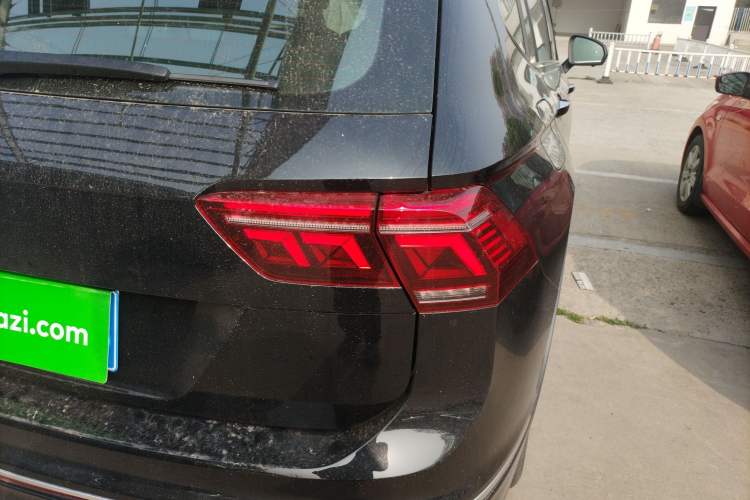 Used Volkswagen Tiguan L 2022 330TSI Automatic Two-Wheel Drive R-Line Enhanced Edition Right Rear Taillight