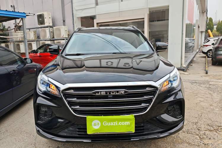 Used JETOUR X70 2020 1.5T DCT Comfort Edition 5-seater