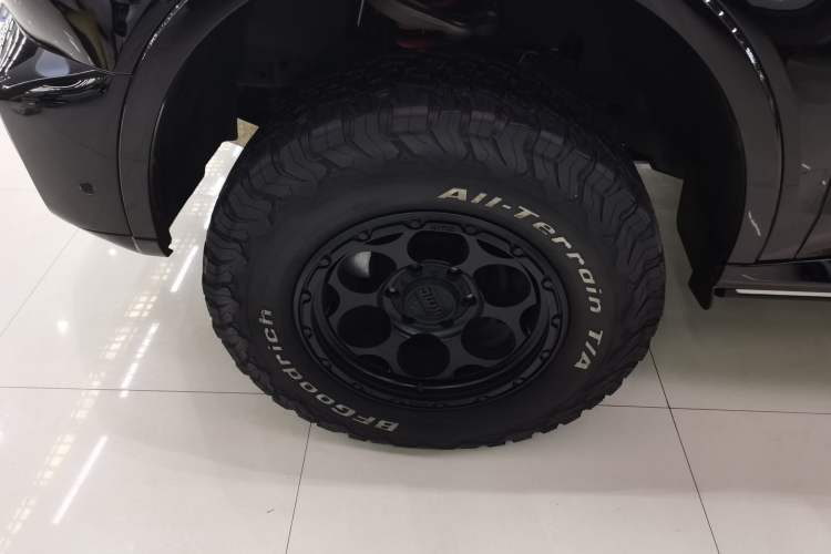 Used Tank 500 New Energy 2023 Hi4-T Left Front Wheel Hub