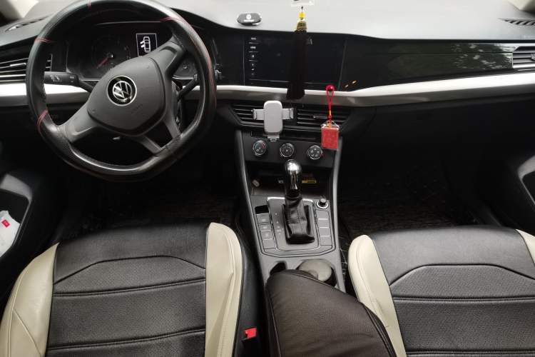 Used Volkswagen Bora 2021 1.5L Automatic Fashionable Smart Connectivity Version
