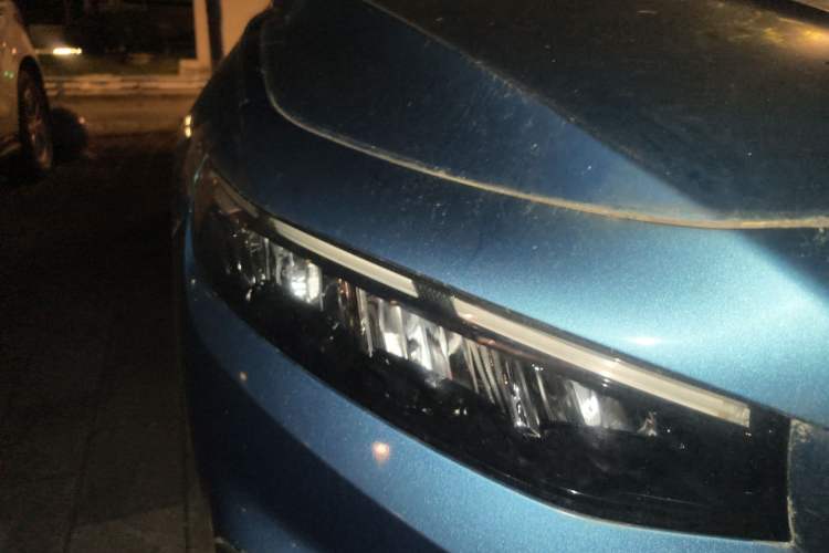 Used Geely Auto Preface 2021 Revised Version 2.0TD Luxury Edition Right Front Headlight