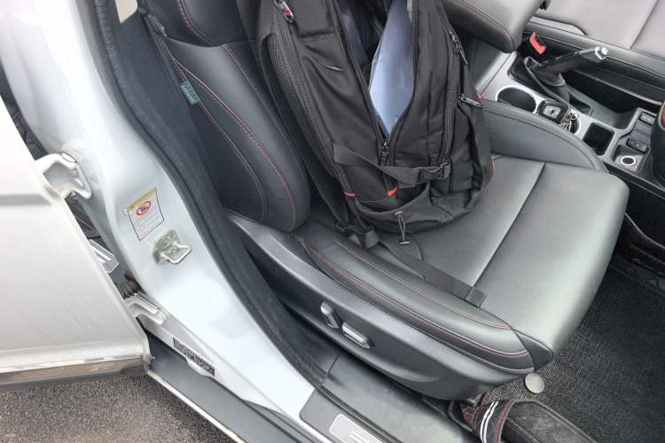 Used Haval H6 2015 Revised Version Sport Edition 1.5T Manual Transmission Two-Wheel Drive Elite Grade Right Front Seat