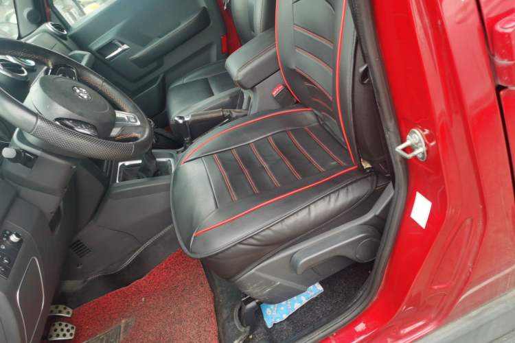 Used BAIC Off-Road BJ40 2016 40L 2.0T Manual All-Wheel Drive Prestige Edition