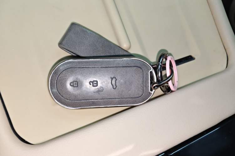 Used Hima AITO M7 2024 1.5T Rear-Drive Plus Version 5 Seats
