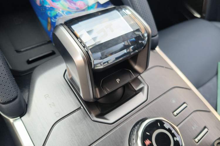 Used JETOUR Traveler C-DM 2024 C-DM 208KM Mountain & Wilderness Edition Gear Lever